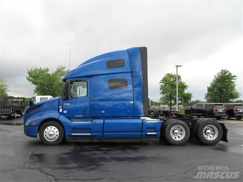 Volvo VNL64T760 Trækkere