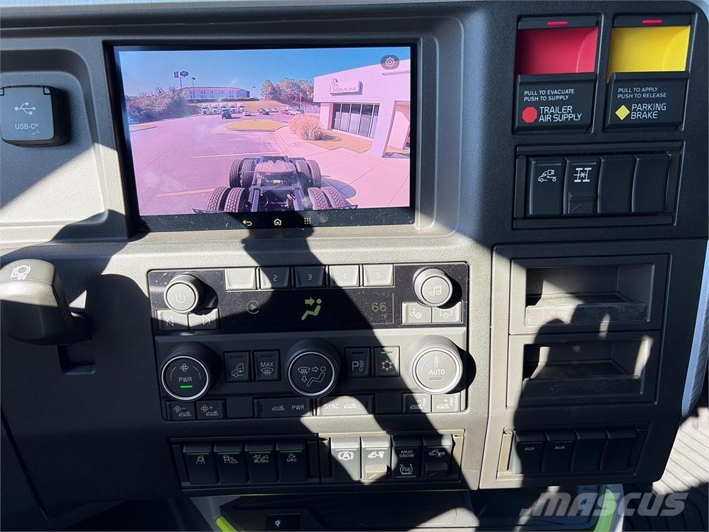 Volvo VNL64T860 Trækkere