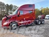 Volvo VNL64T860 Trækkere