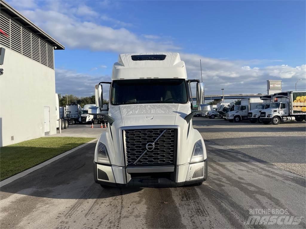 Volvo VNL64T860 Trækkere