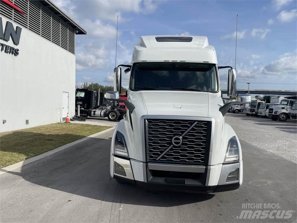 Volvo VNL64T860 Trækkere