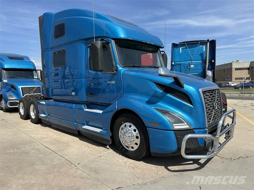 Volvo VNL64T860 Trækkere