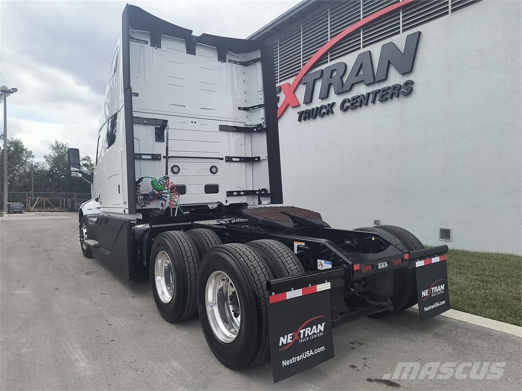 Volvo VNL64T860 Trækkere