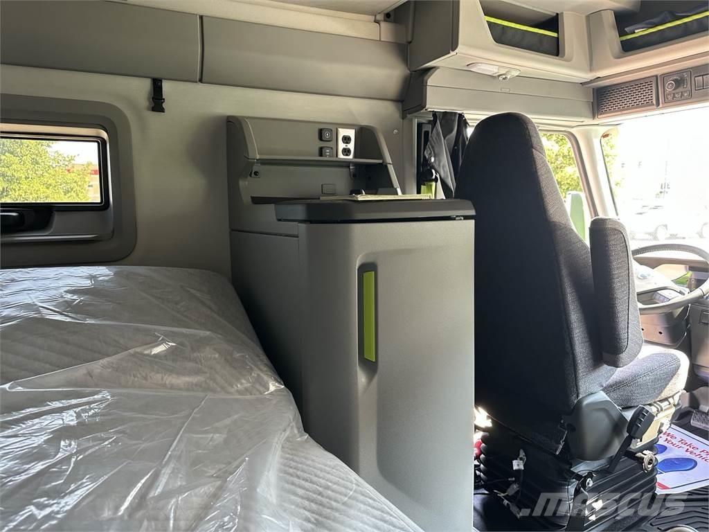 Volvo VNL64T860 Trækkere