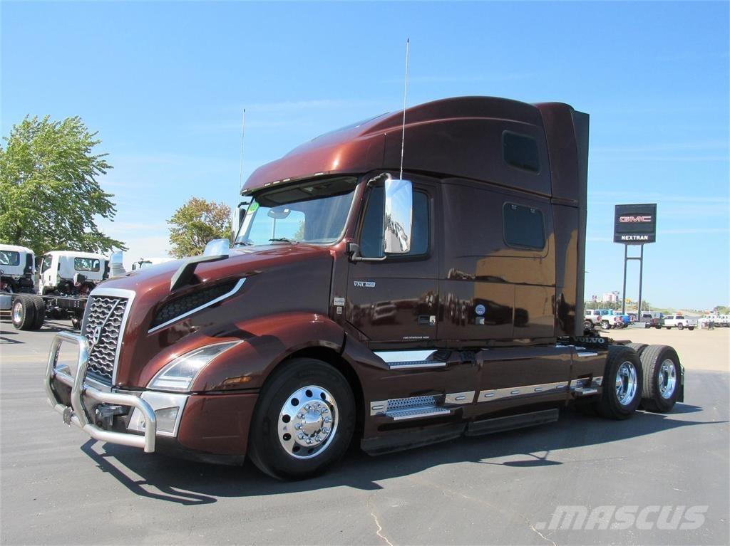 Volvo VNL64T860 Trækkere