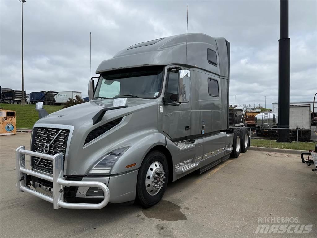 Volvo VNL860 Trækkere