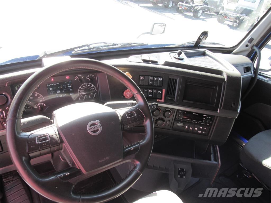 Volvo VNL860 Trækkere