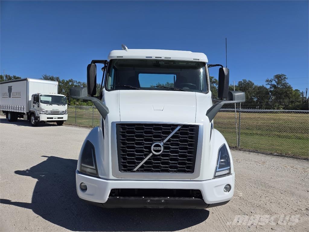 Volvo VNR64T300 Trækkere