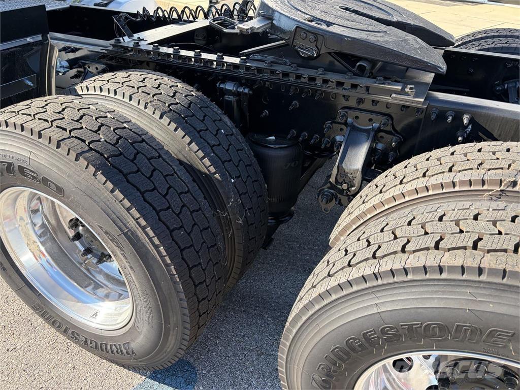 Volvo VNR64T300 Trækkere