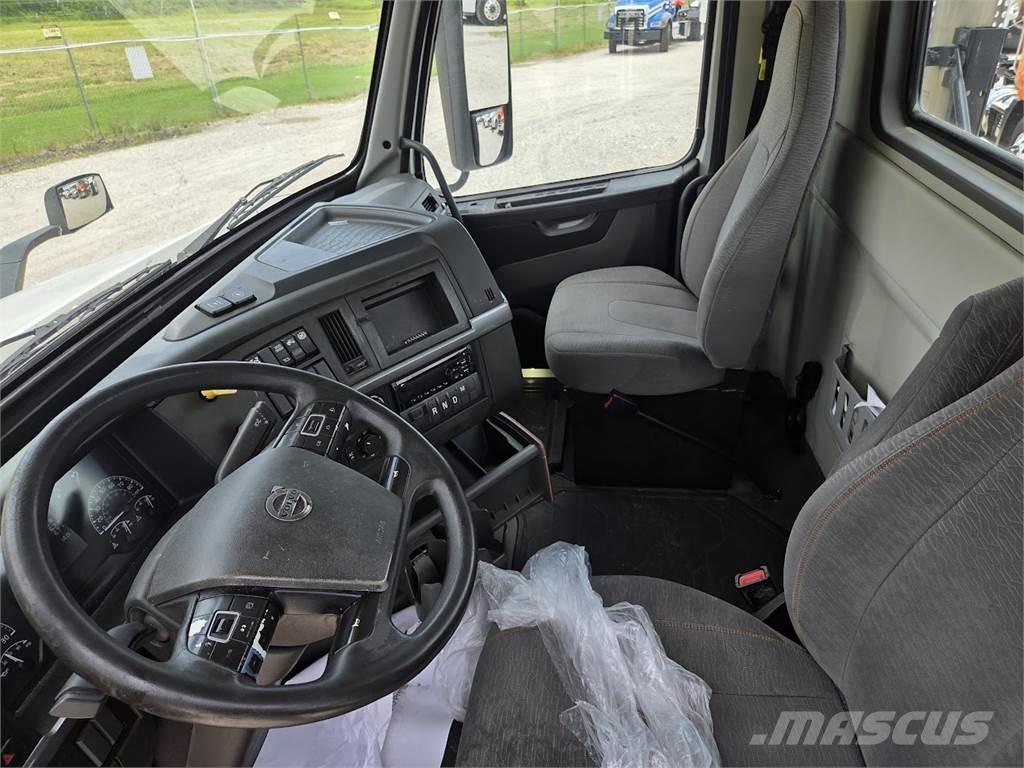 Volvo VNR64T300 Trækkere