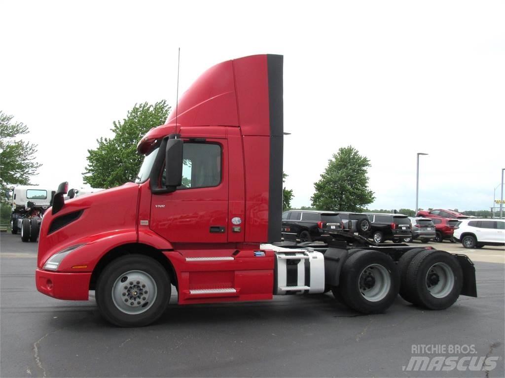 Volvo VNR64T300 Trækkere