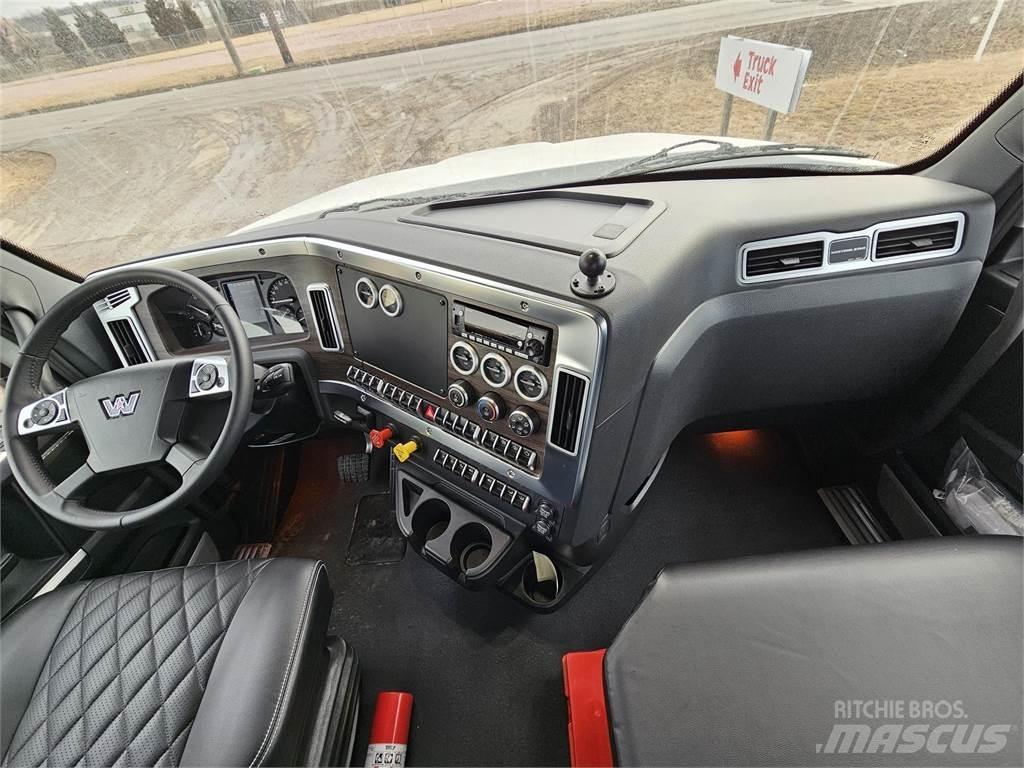 Western Star 49X Chassis