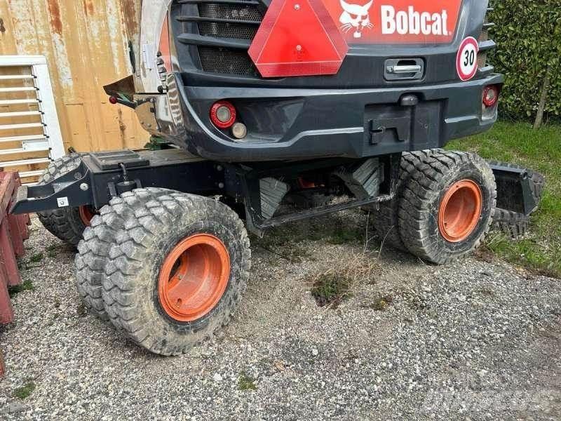 Bobcat E57W Gravemaskiner på hjul