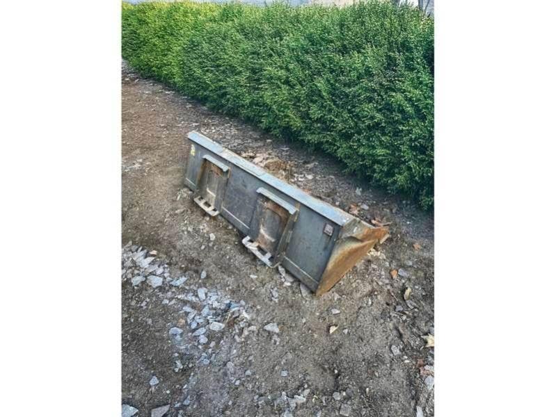 CASE SV300 Minilæsser - knækstyret