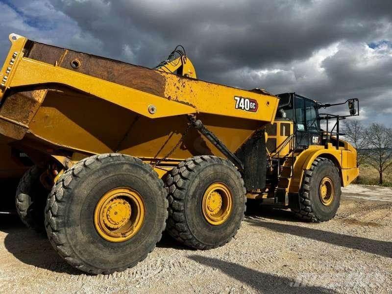 CAT 740GC Terrængående lastbiler
