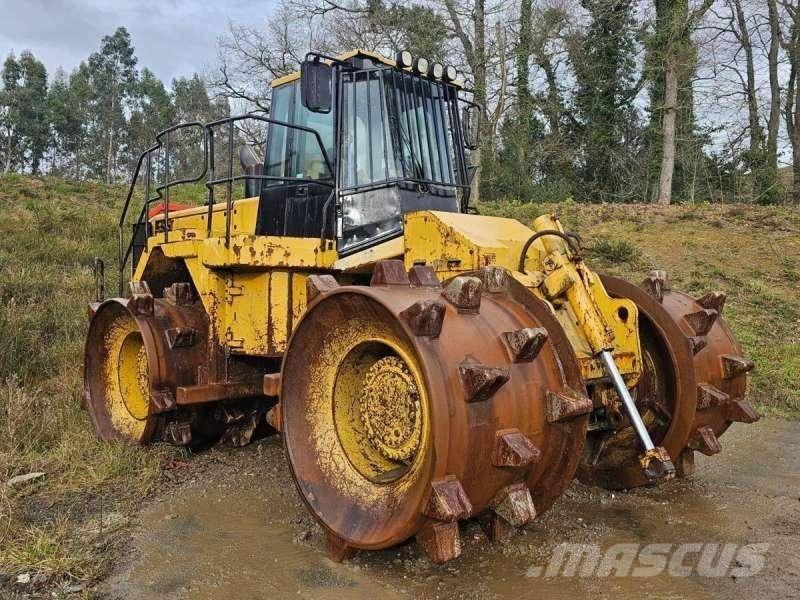 CAT 826GII Jordvibrationstromler