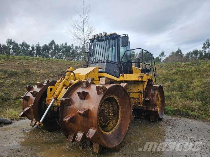 CAT 826GII Jordvibrationstromler