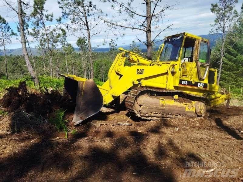 CAT 963 Larvebåndslæssere