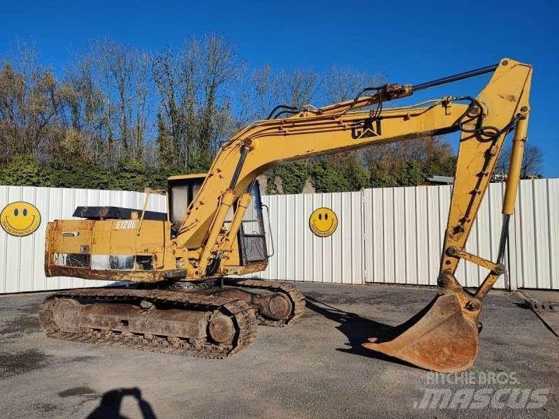 CAT E120B Gravemaskiner på larvebånd
