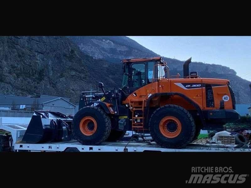 Doosan DL300 Læssemaskiner på hjul