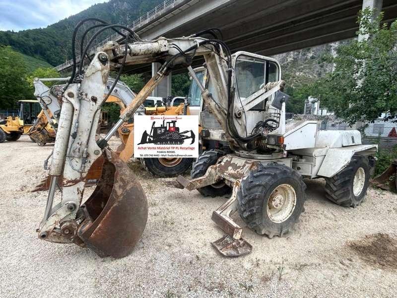 Mecalac 8CXI Gravemaskiner på hjul