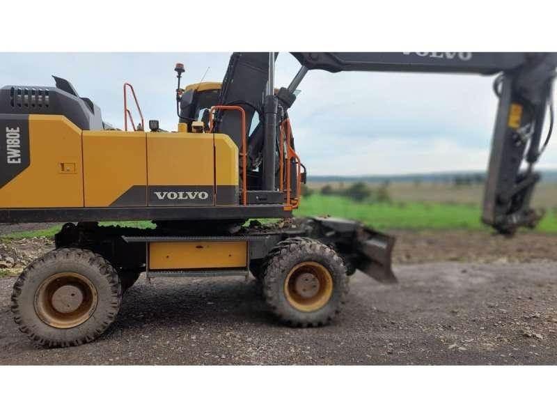 Volvo EW180E Gravemaskiner på hjul