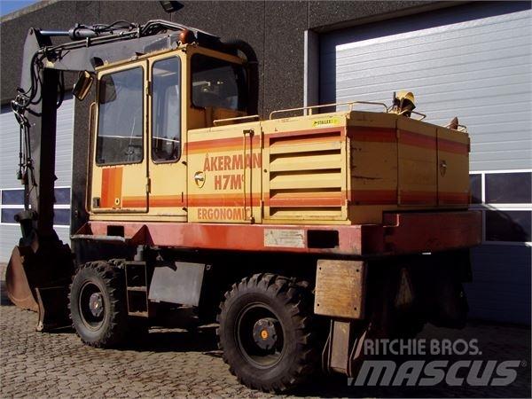 Åkerman H7MC Gravemaskiner på hjul