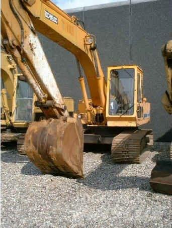 Kobelco 907 Gravemaskiner på larvebånd