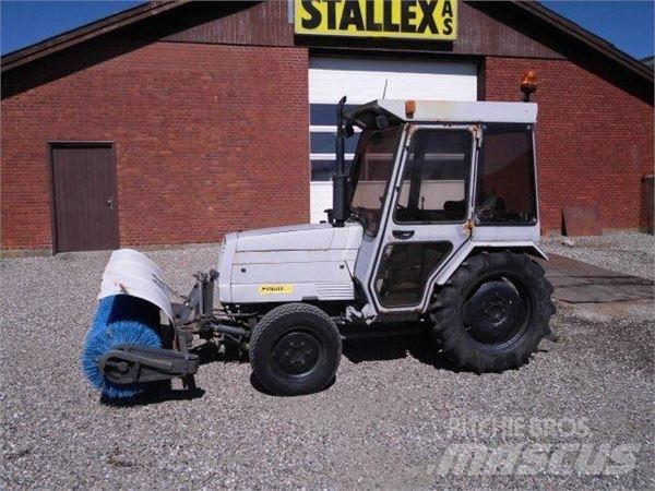 Mitsubishi 280 Traktorer