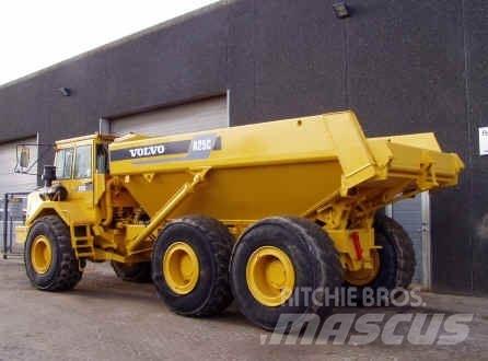 Volvo A25C Terrængående lastbiler