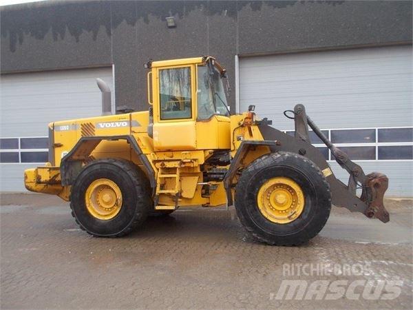 Volvo L120D Læssemaskiner på hjul