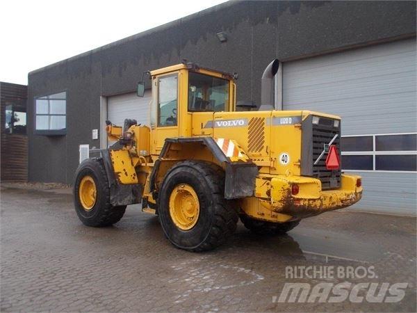 Volvo L120D Læssemaskiner på hjul