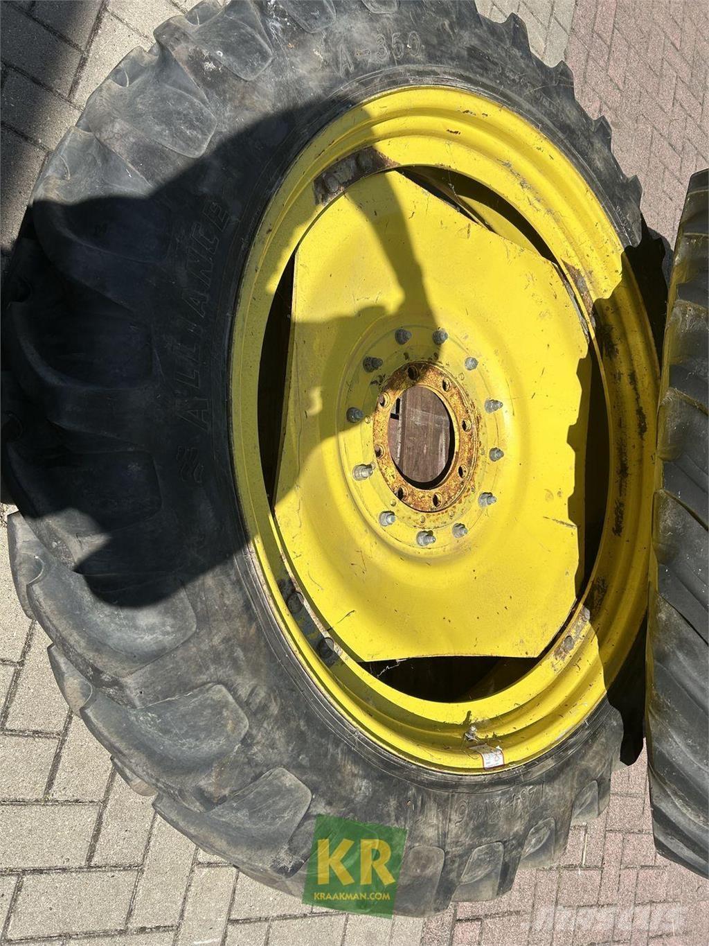 Alliance 12.4R46 Hjul, Dæk og Fælge