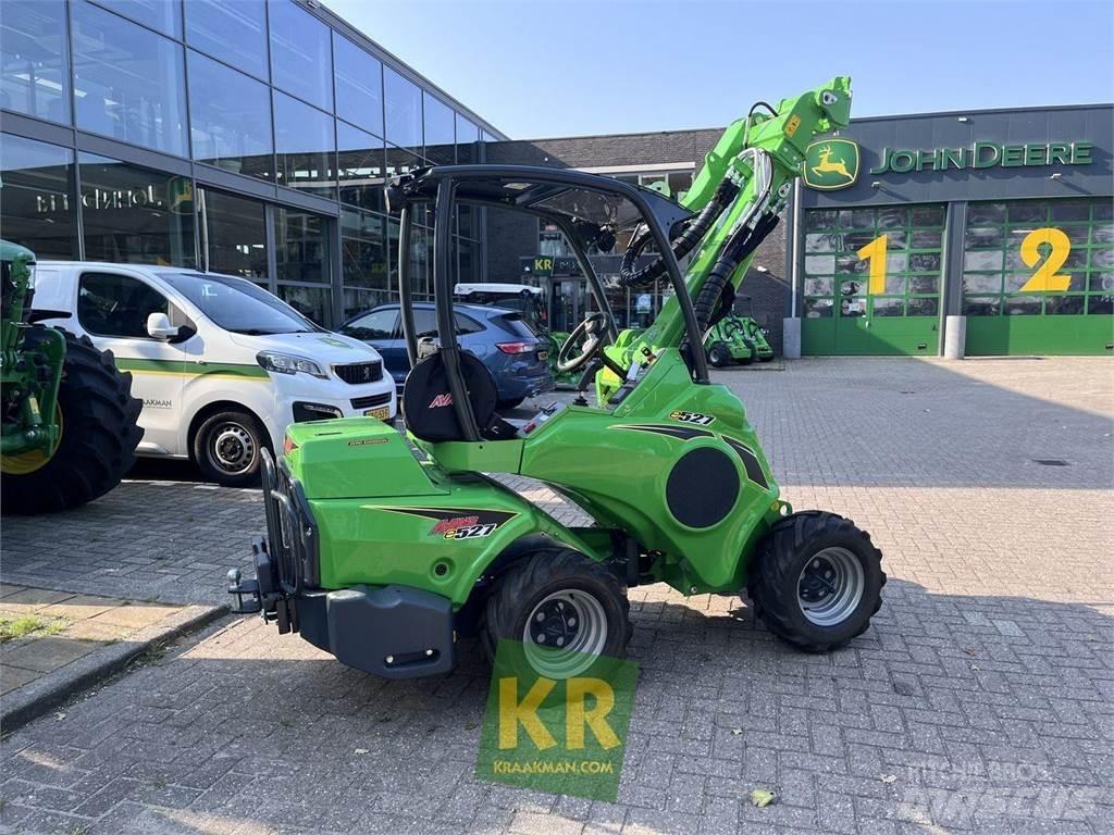 Avant E5 Frontlæssere og gravere