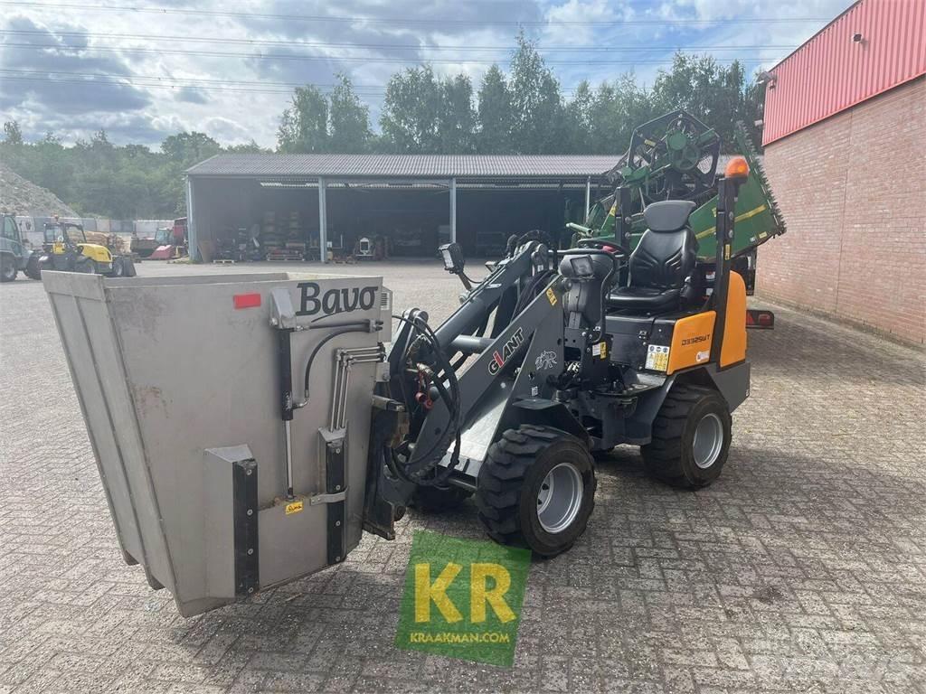 GiANT D332 Frontlæssere og gravere