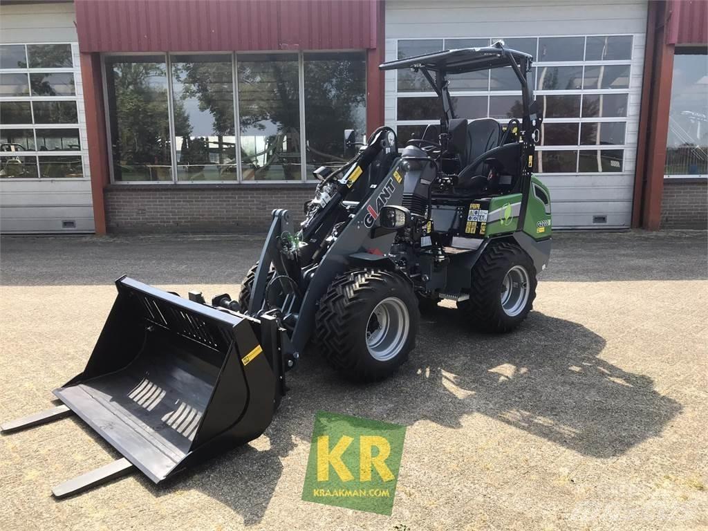 GiANT G2200E Frontlæssere og gravere