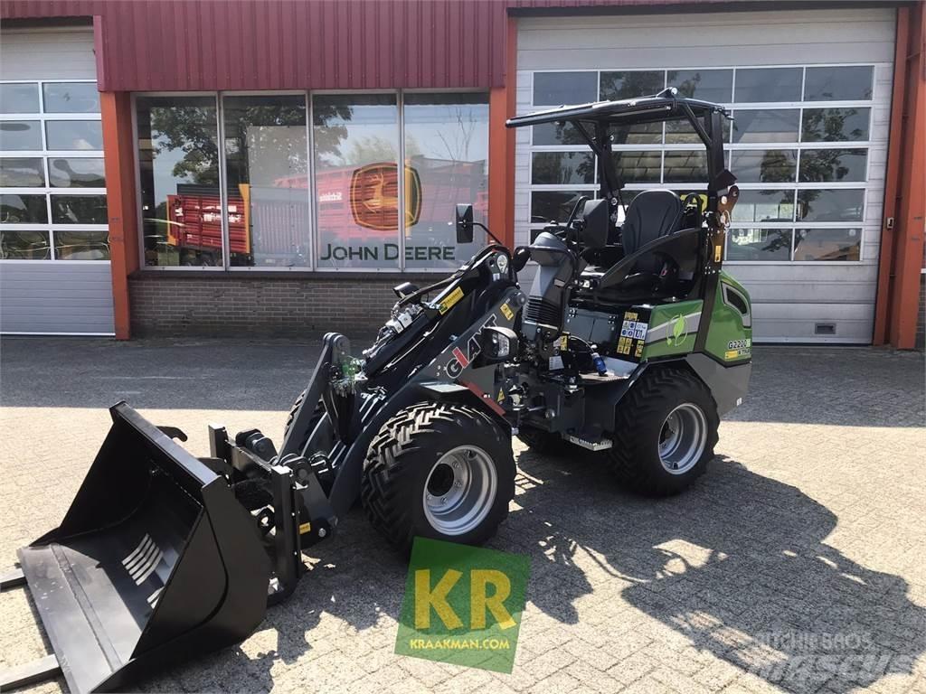 GiANT G2200E Frontlæssere og gravere