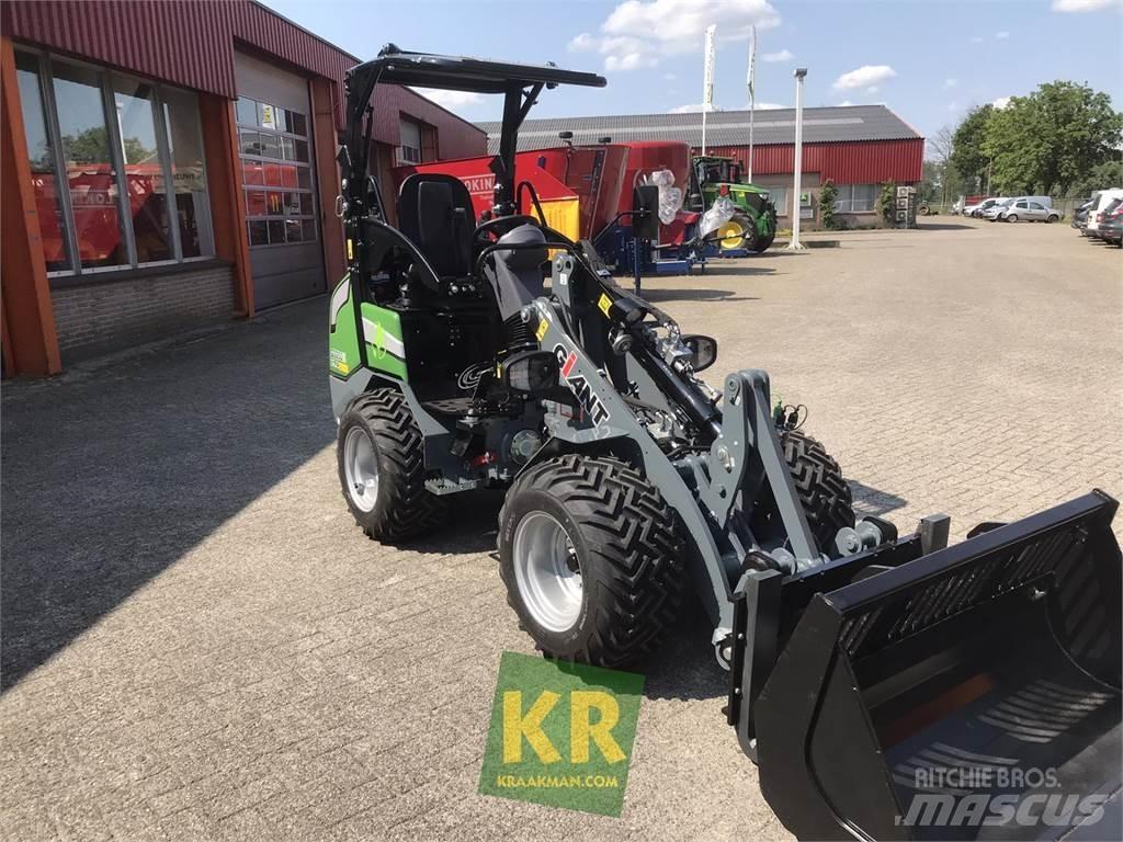 GiANT G2200E Frontlæssere og gravere