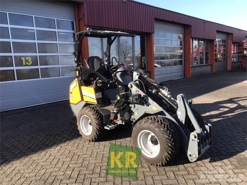 GiANT G2200E Frontlæssere og gravere