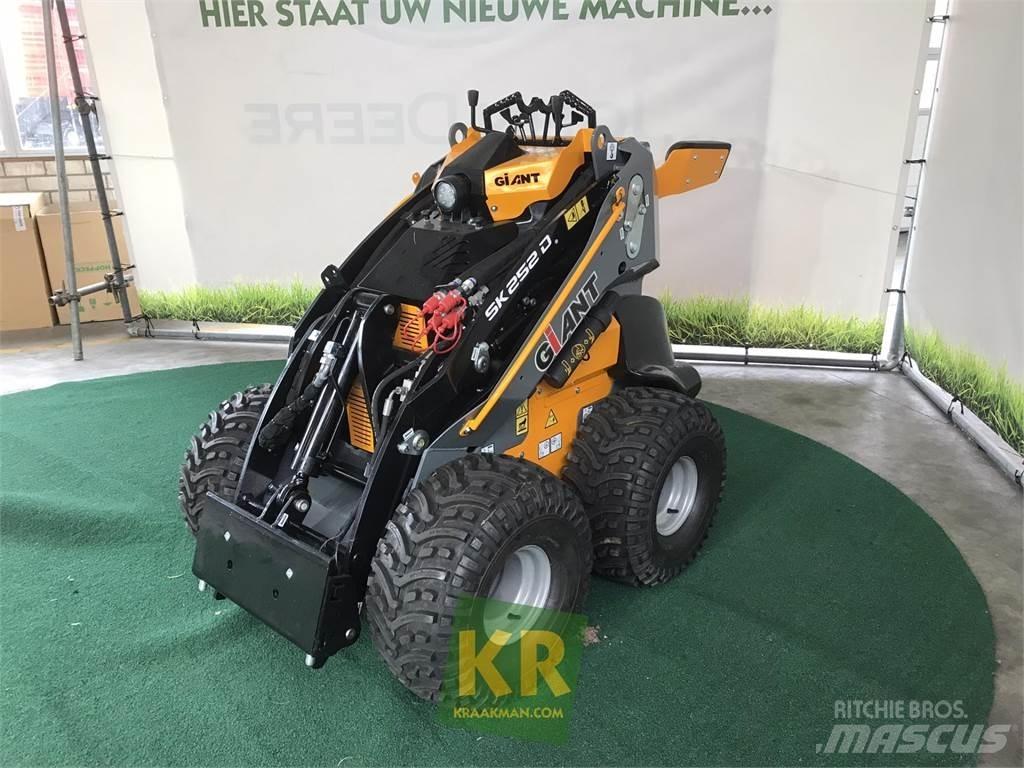 GiANT SK252D Frontlæssere og gravere
