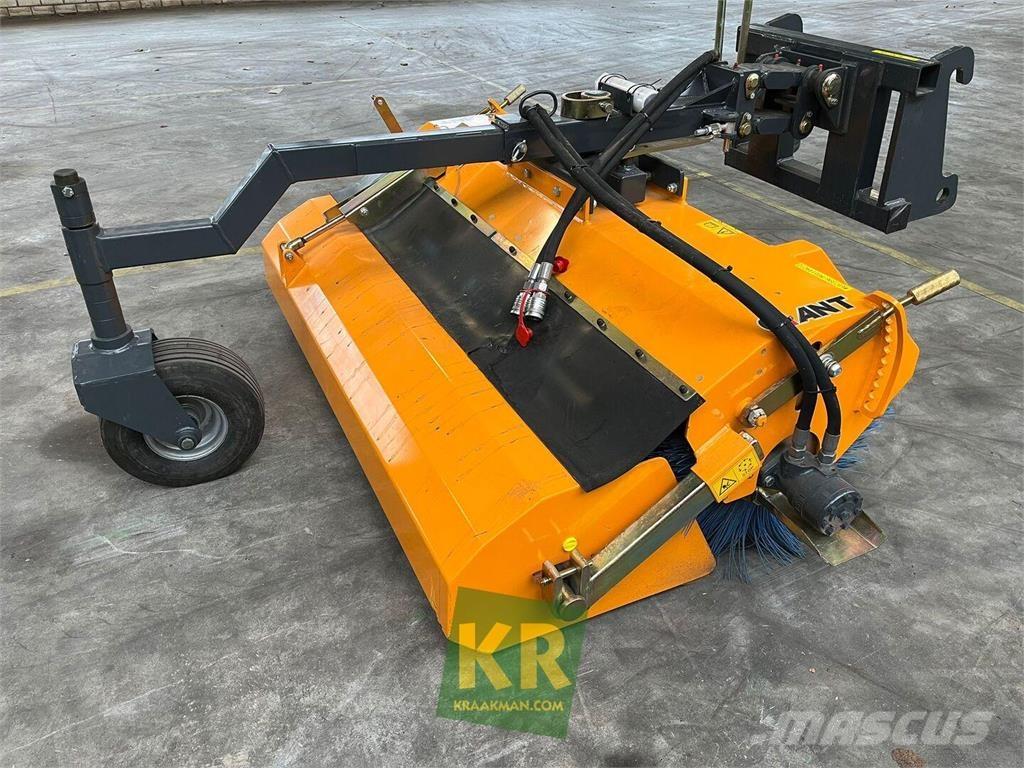 GiANT Veegmachine Fejemaskiner