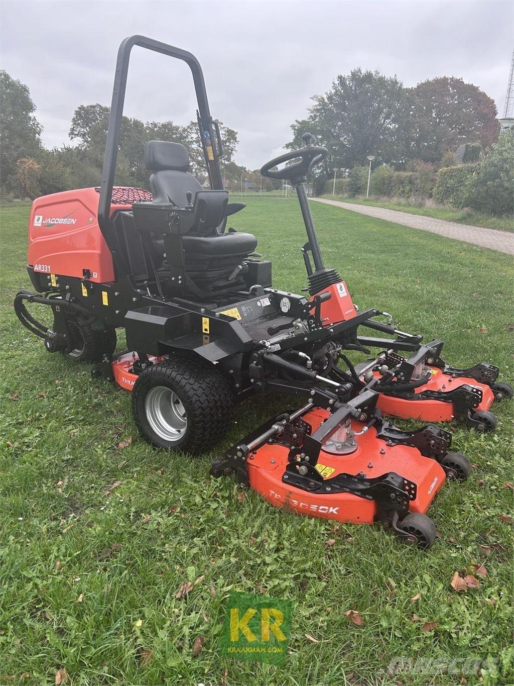 Jacobsen AR331 Terræn-, trimme- og kantklippere