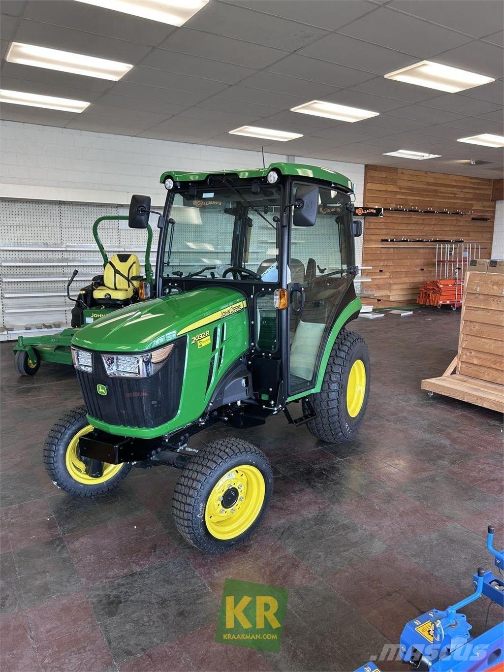 John Deere 2032R Kompakte traktorer