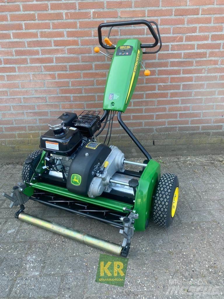 John Deere 260 Green plæneklippere