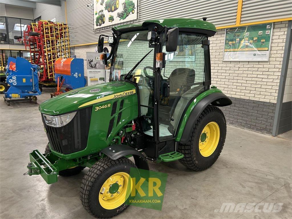 John Deere 3046R Kompakte traktorer