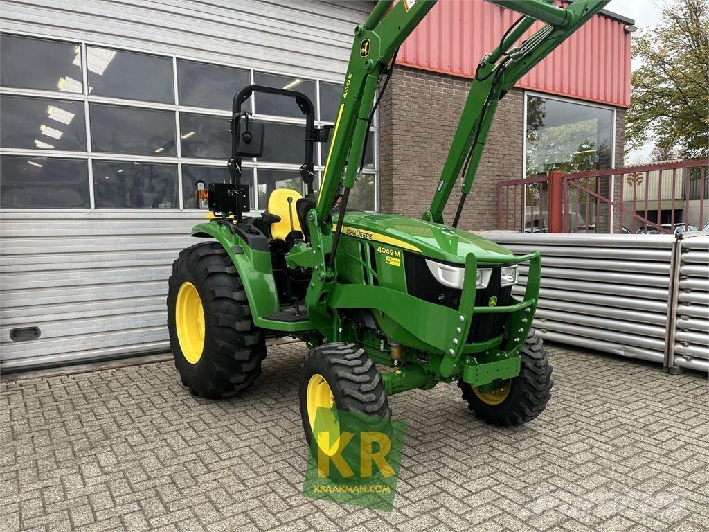 John Deere 4049M Kompakte traktorer