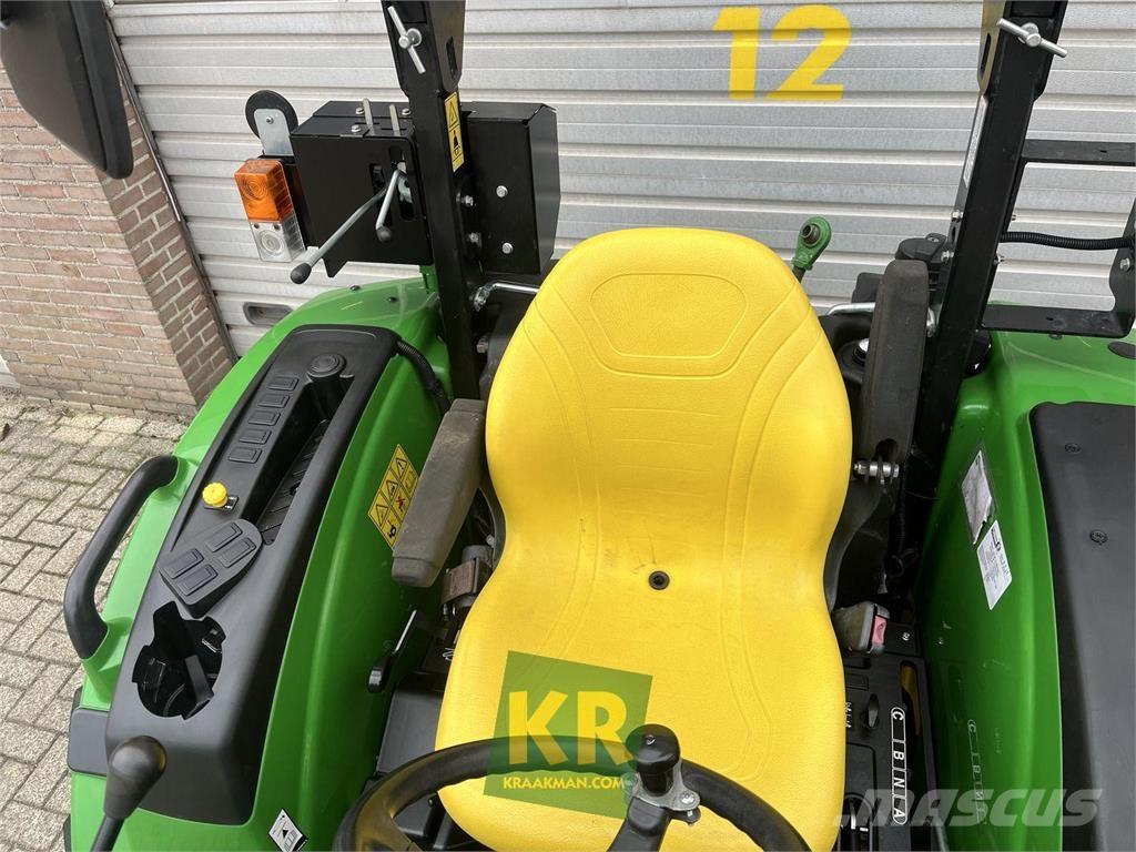 John Deere 4049M Kompakte traktorer