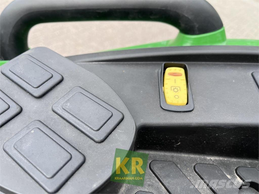John Deere 4066M Kompakte traktorer
