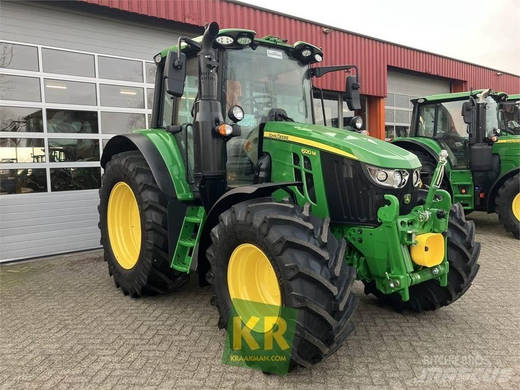 John Deere 6120M Traktorer