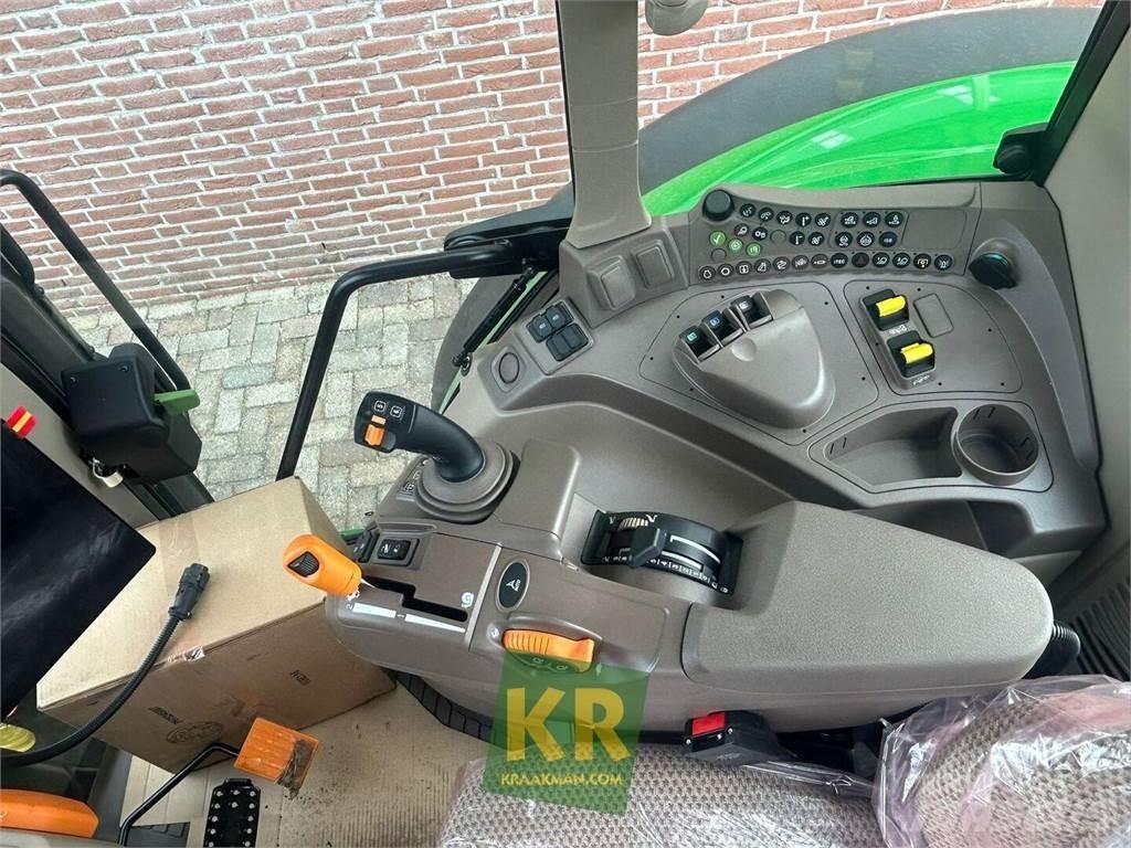 John Deere 6120M Traktorer